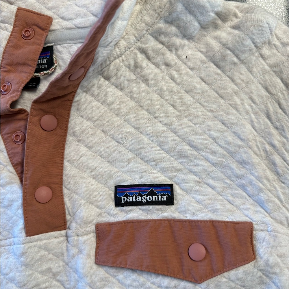 Patagonia Quilted Pullover - Picture 4 of 7